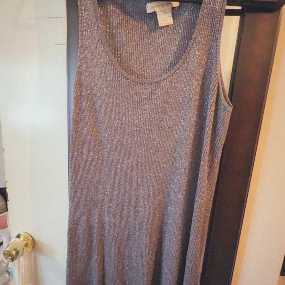 Newport News Carbon Silver Sleeveless Top